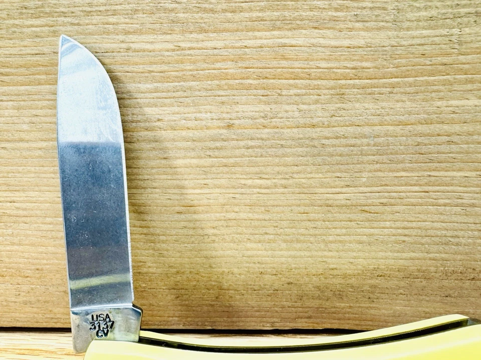 CUCHILLO SODBUSTER CASE XX HECHO EN EE. UU. 2008 PREMIUM AMARILLO 3137 SS BONITO (16697) Foto 3 de 4