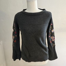 Ann Taylor LOFT Sweater Women  s Long Sleeve Gray Floral Embroidery Size XS