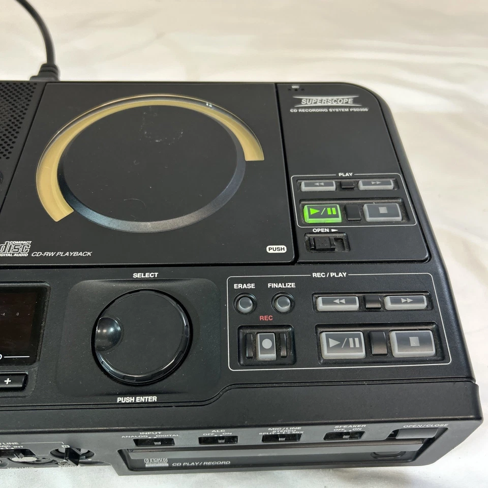 Superscope PSD300 CD Recording System PSD300 Portable Digital Recorder - Image 4 of 4