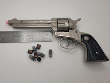 VINTAGE / ANTIQUE 1950s NICHOLS STALLION 38 CAP GUN WITH 4 Caps