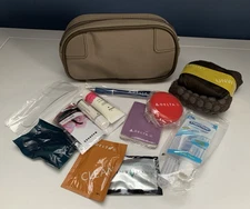 Vintage DELTA AIRLINES Business First Class TRAVEL BAG Amenity Toiletry Kit