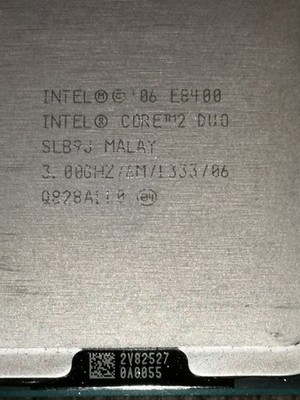 Intel Core 2 Duo E8400 3.00GHz Dual-Core CPU Prozessor Sockel 775 SLB9J