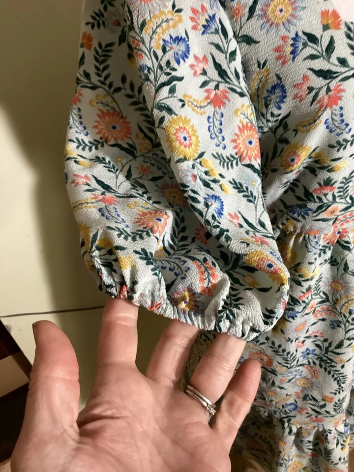 Vestido floral de verano con capas verde menta forrado talla mediana BCBGeneration para mujer Foto 3 de 4