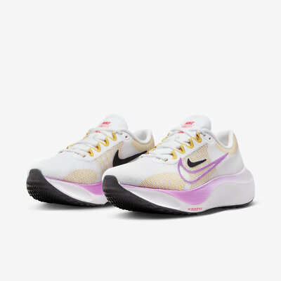 美品　NIKE ZOOMFLY 5 NIKE公式】ナイキ ズームフライ 5｜ランニングシューズ診断