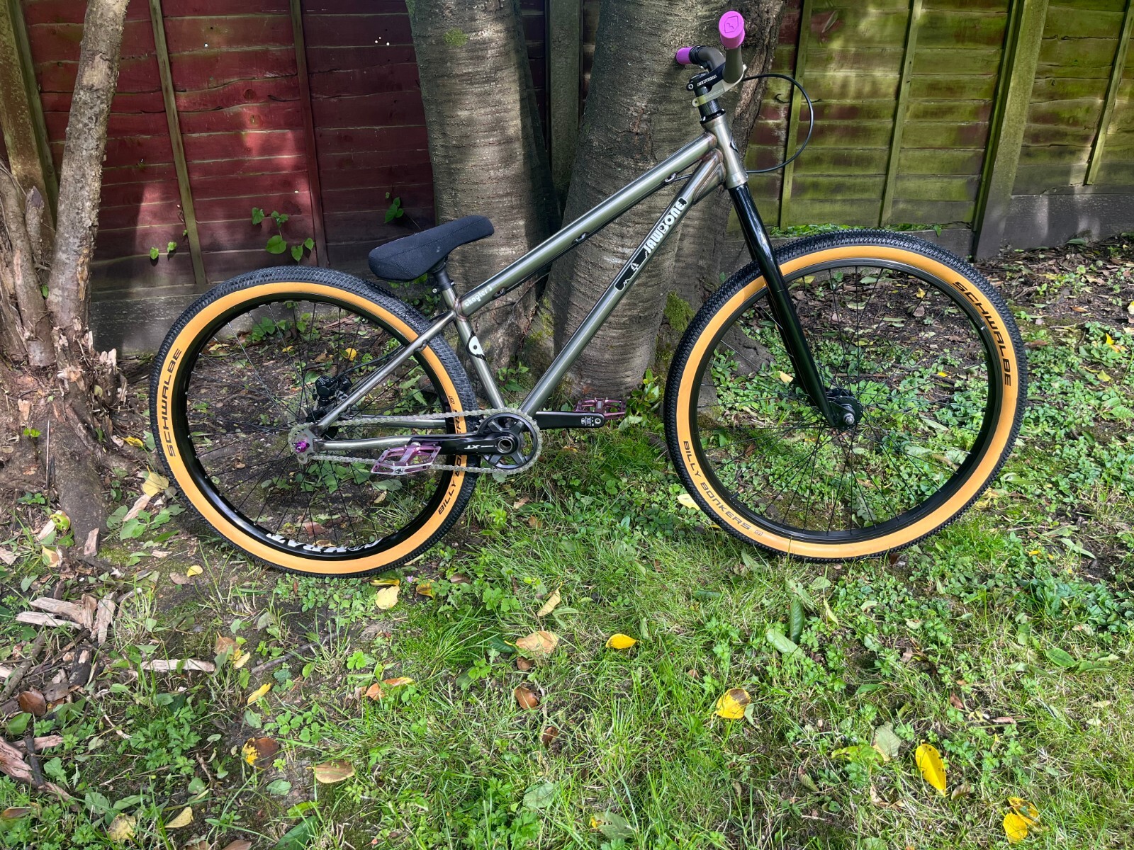 Jawbone Chapter 3 Dirt Jump Jumper bike Renthal Halo Burgtec KMC Snafu