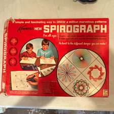 Kenner Spirograph Drawing Set MPN 401 Vintage 1967 All Ages