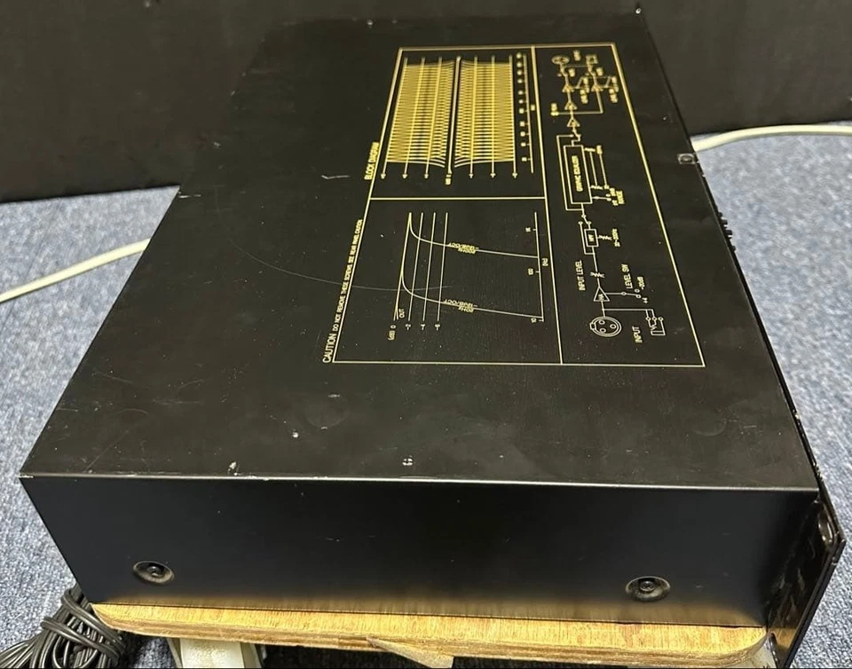 Yamaha Q2031A Graphic Equalizer Dual Channel 31Band Rack Mounted Audio Equipment - Image 4 of 4