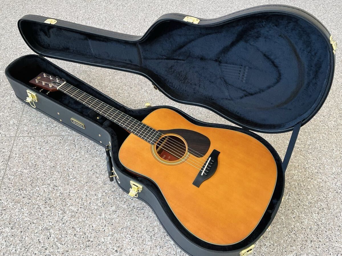 Acoustic Guitar Yamaha FGX5 2020s Natural Solid Sitka Spruce Top