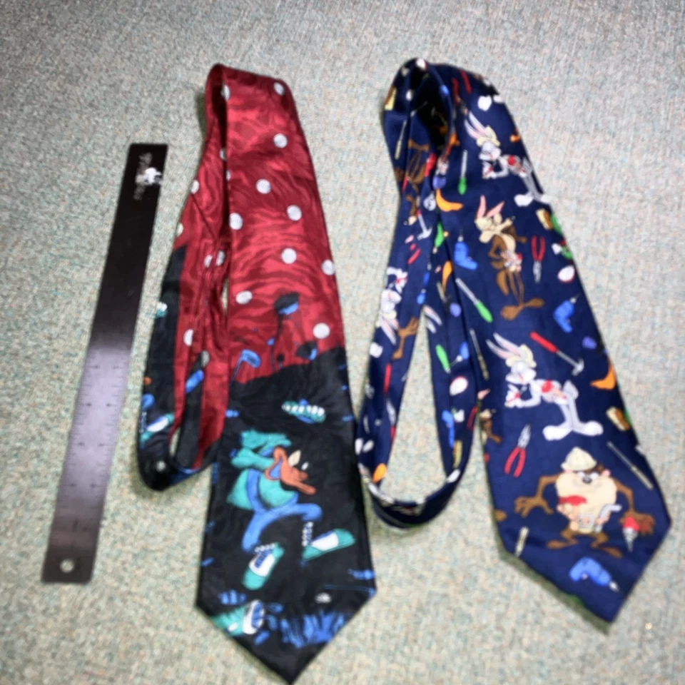 2 Corbatas de Cuello Looney Tunes Lucas Golf Bugs Bunny Taz Seda Warner Bros De Colección Foto 4 de 4