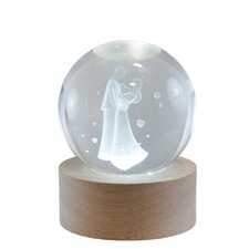 Lampada globo COPPIA SPOSI su base di legno 6x6x8 cm BOMBONIERA 1ES1