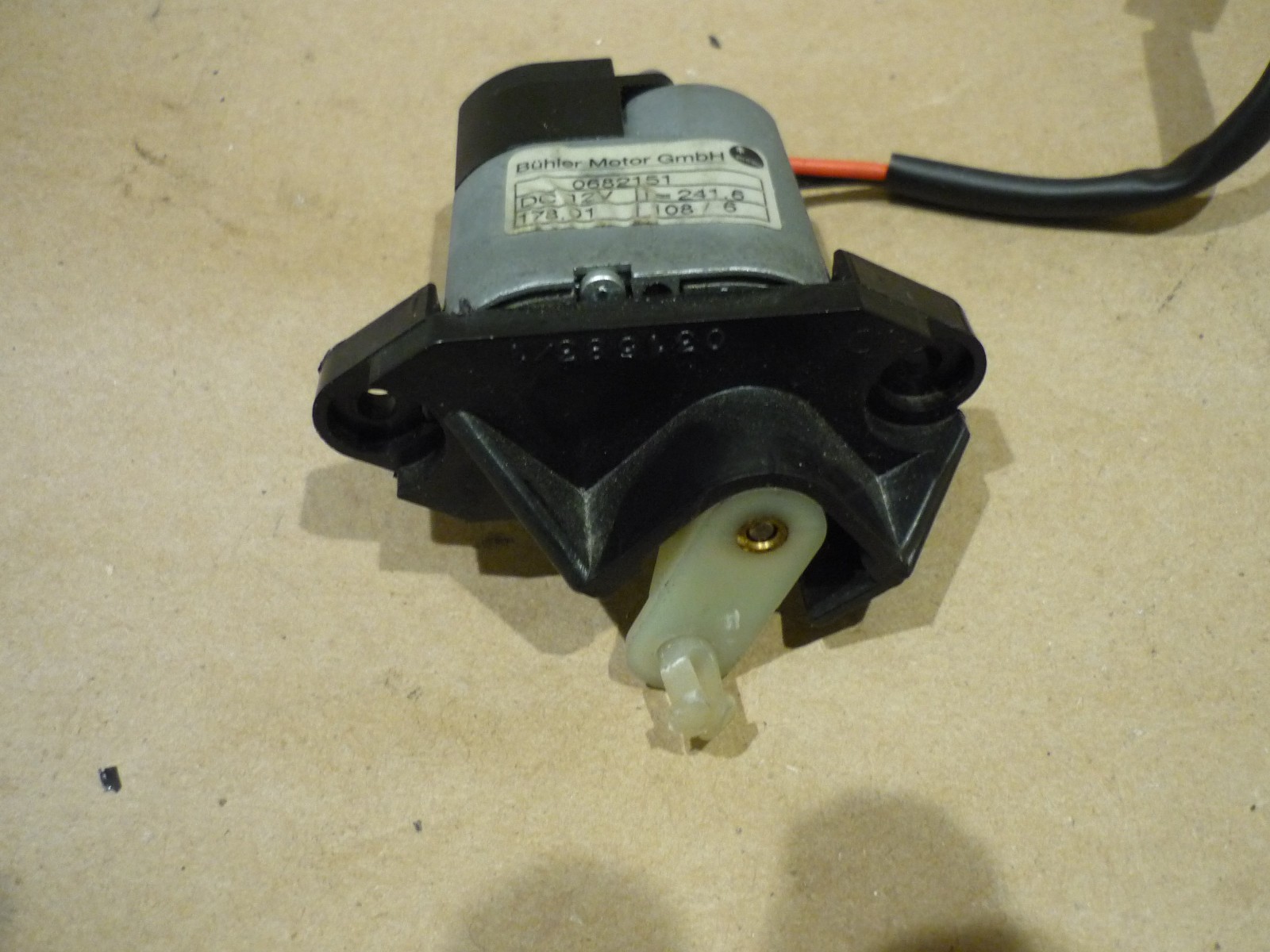 Ferrari 360,430,-Bulher Actuator Motor & Bracket for Evaporator Box-P/N 66207300