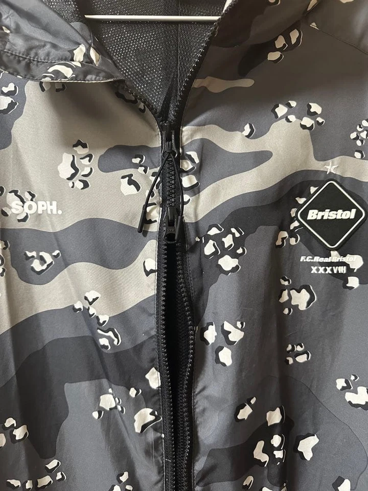SOPH. F.C.Real Bristol Camouflage Nylon Jacket Gray Black Star Print Used - Image 4 of 4