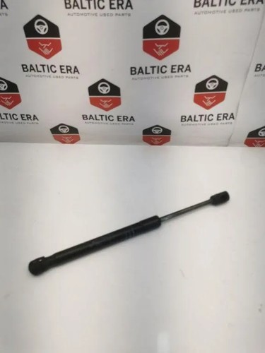 BMW 6 Coupe F13 Vordere linke Motorhaubendämpfer 7309117 3.00 Diesel 31526888