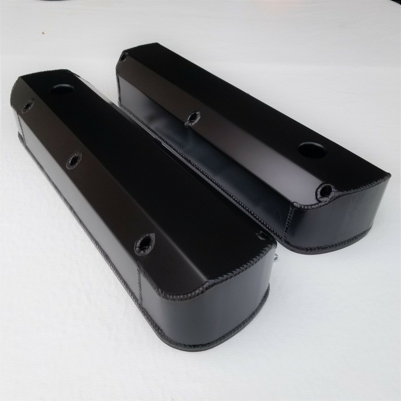 Small Block Ford Black Fabricated Aluminum Valve Covers Gasket 289 302