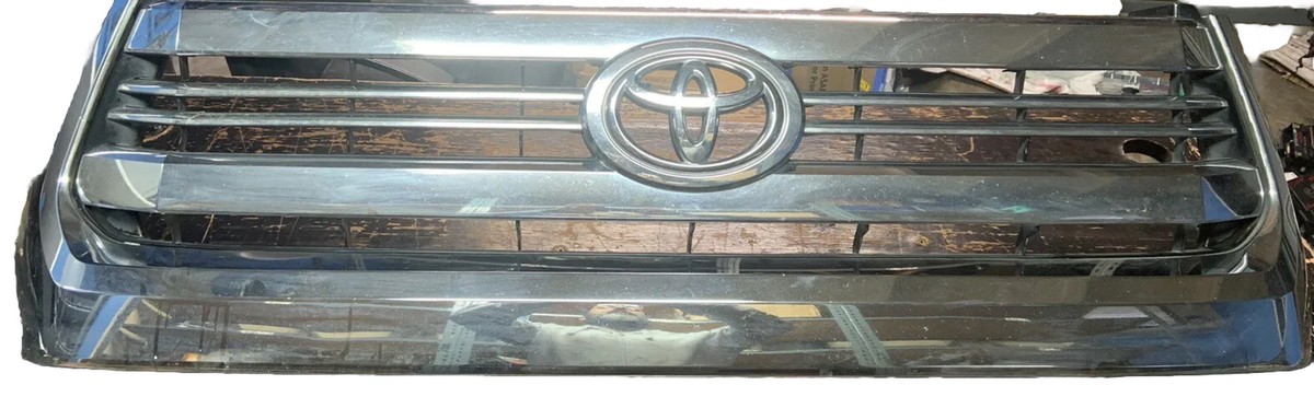 2016 2017 Toyota Tundra Chrome Grille Assembly 53100-0C280 / 53114