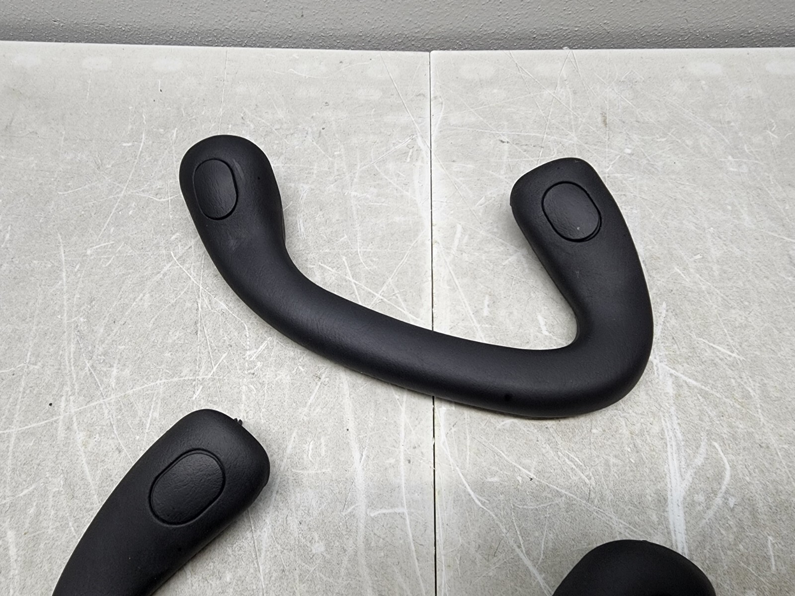 2001 2002 2003 Harley Davidson F150 Rear Upper Passenger Grab Handles