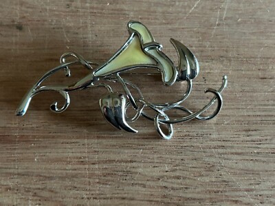 Dari Brooch Pin Flower Lilly 2-1/2'' Long Silver Tone Calla? Unsure Vtg Abalone