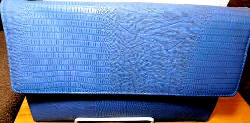 Carpisa~Borsa a tracolla blu grande stile busta vintage tracolla catena - Foto 2 di 12