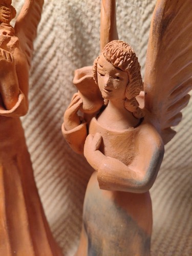 Hand Crafted Studio Art Pottery Made In Guatemala - Picture 2 of 8