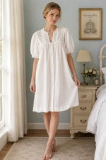 Vintage Christian Dior Nightgown in pink With Side Pockets Size M