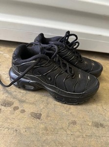 Size 12 Boys - Nike Air Max Plus Low Triple Black