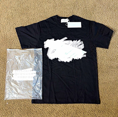 Maison Martin Margiela Men's Black Graphic Logo Print Crew Neck T-Shirt M
