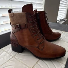 Pikolinos Women's Leather Lace-Up Boots Marlina size 39 (8.5/9).  Brown/Cognac