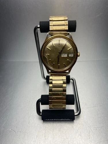 Vintage TIMEX Automatic Water Resistant Day Date Watch Parts or Repair