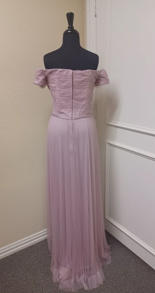 Vestidos de Dama de honor Mori Lee, sociales, formales, de graduación, talla 12, color rosa del desierto Foto 3 de 4