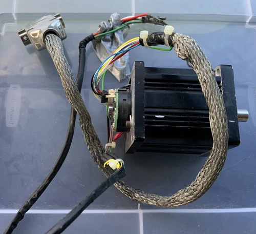 Parker Compumotor SM231BE-NFLN SM231BENFLN Brushless Servo Motor For Parts
