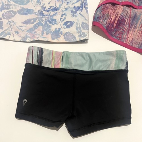 Ivivva By Lululemon Lot Of 4 Athletic Clothes Tank Top Sports Bra Shorts Sz 6/7 - Picture 5 of 10