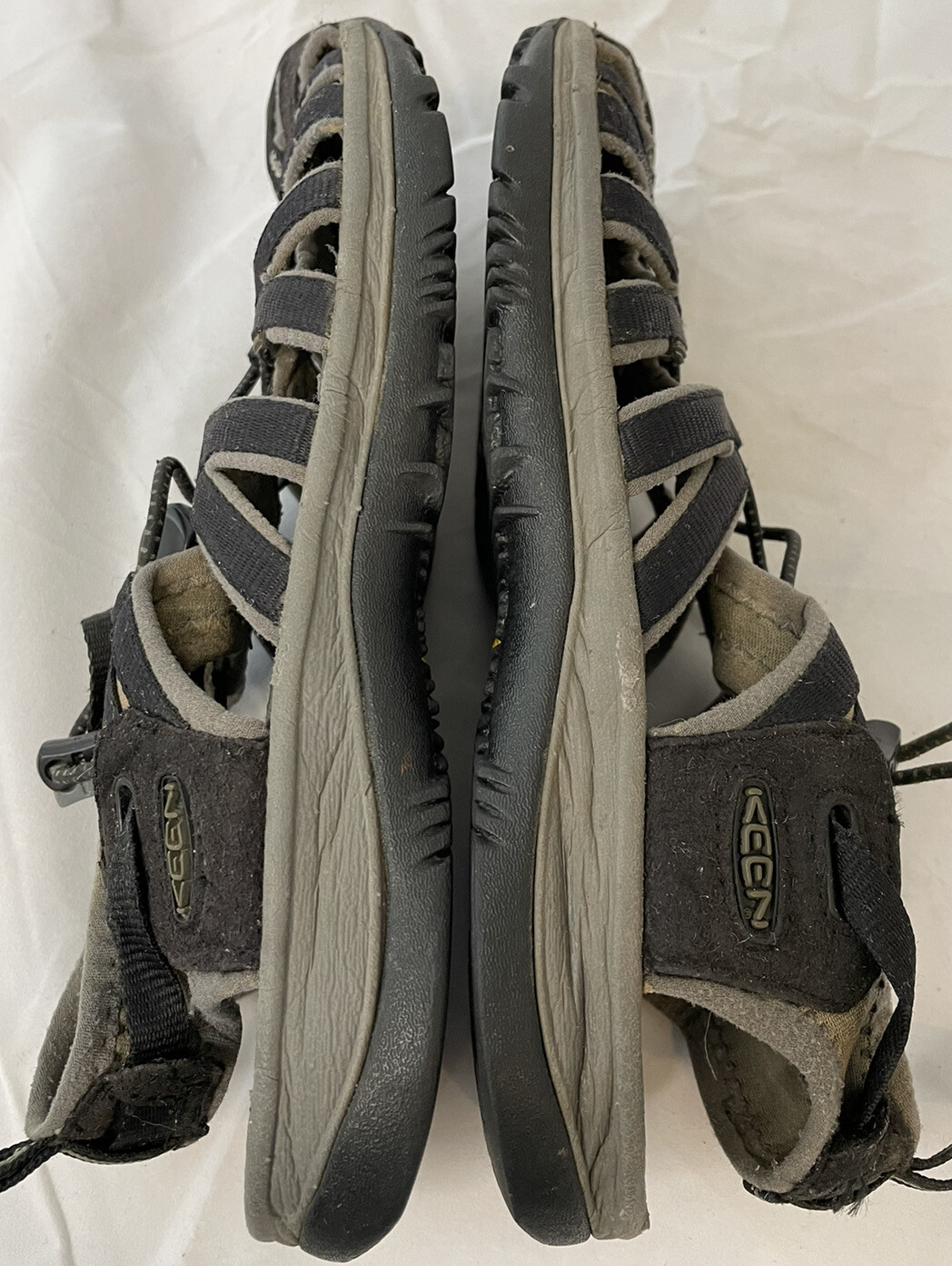 Keen Sandali Donna 7 Sussurri Impermeabili Scarpe Nero Grigio Outdoor Escursionismo