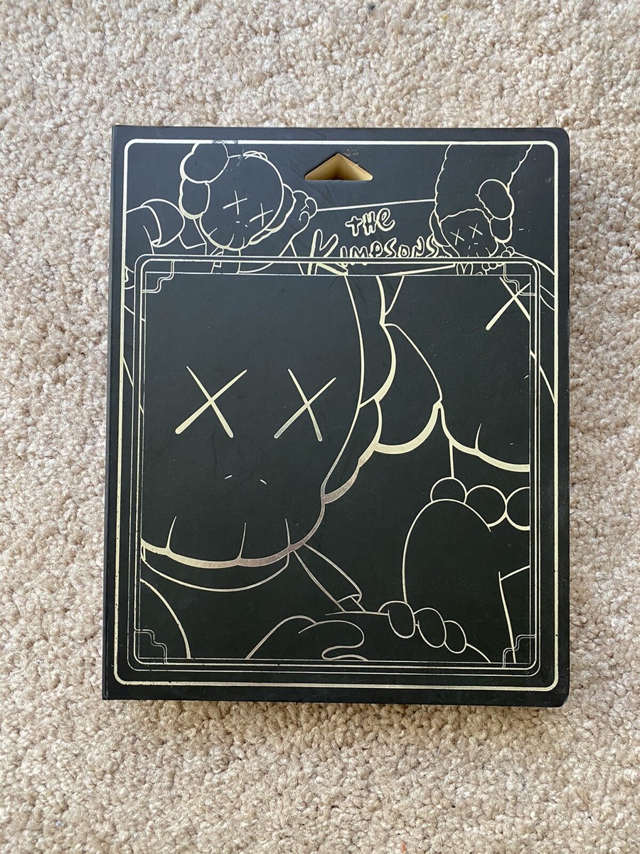 KAWS C10 【公式通販】