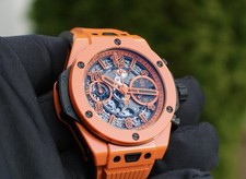 Hublot Big Bang Unico 42mm Orange Ceramic 441.CU.5910.RX Limited Edition of 250 11