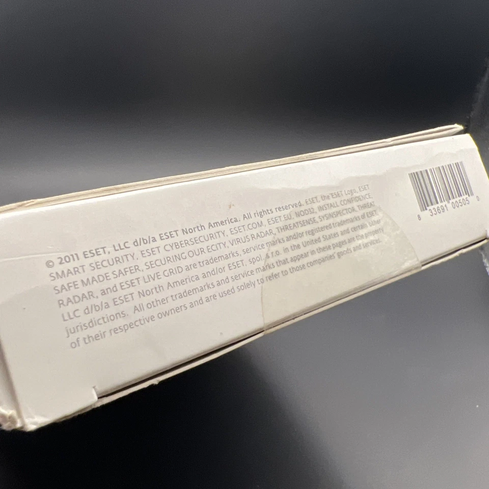 2011 ESET NOD32 Antivirus 5 - 1-Year / 1-Device - Windows 2000, XP, Vista, 7 - Image 2 of 3