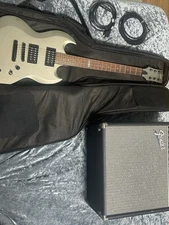 ESP LTD VIPER 50 ( With Cords And Fully Functional Fender champion 40 Amp)