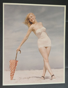 マリリン・モンロー 写真集 / André de Dienes. / USED マリリン・モンロー 写真集 / André de Dienes. / USED - メルカリ