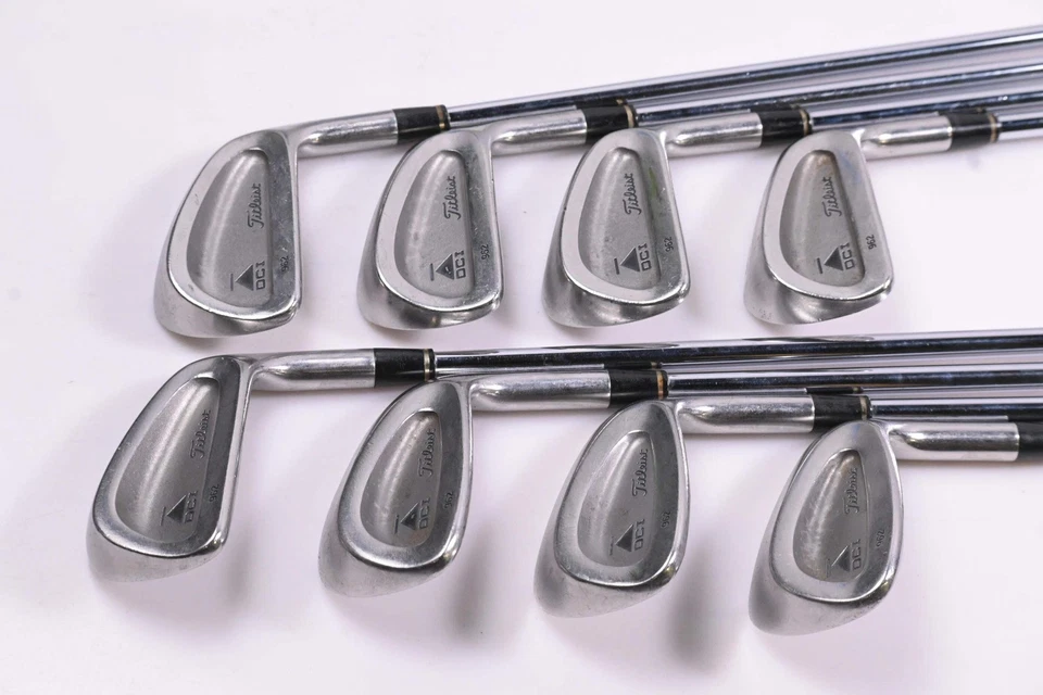 Titleist DCI 962 Irons / 3-PW / Regular Flex Dynamic Gold R300 Shafts - Image 2 of 4