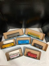 Vintage Athearn Lot of 7 Assorted HO Scale Train Cars w/Box As Is