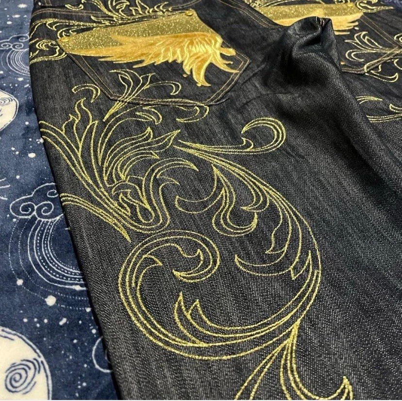 Jeans Y2K Delf Trading Inc Imperious bordados en oro 36x32 Foto 4 de 4