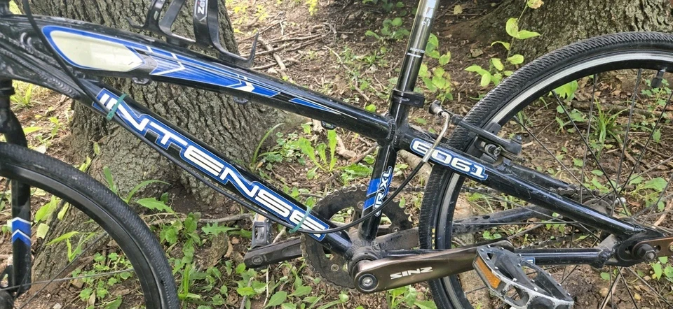 Bicicleta de Carreras BMX Intense "Expert XL" 6061 Cuadro de Aleación de Aluminio Usada Buen Estado Foto 2 de 4