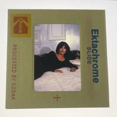 Amateur Short Haired Brunette Model Kodak Photograph Slide DP Vintage 1980