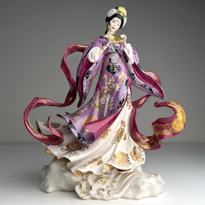 Franklin Mint  Dragon King s Daughter  by Caroline Young Limited Ed. Figurine
