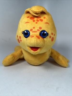 2018 Teddy Ruxpin Grubby 8” Plush Animal Hug N Sing Birthday