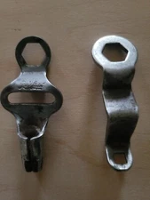 Vtg  2 Keys ROLLFAST 1/4" Sq Roller Skate Key w/ 3/8" Hex End- 2nd Key no Brand