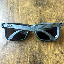 Oakley Holbrook Mens Sunglasses 9487-0461 61-18 Woodgrain Black Blue lenses