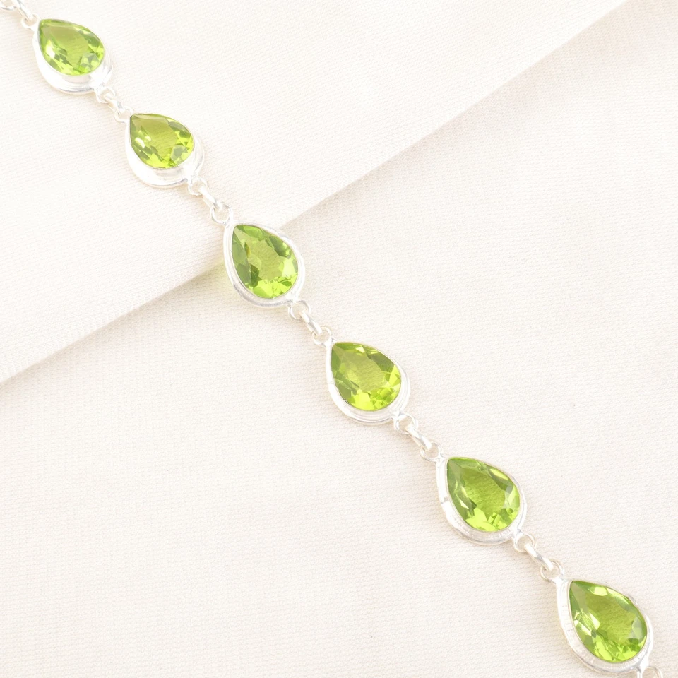 Gorgeous Peridot Gemstone 925 Sterling Silver Handmade Jewelry Bracelet 8" - Image 3 of 4