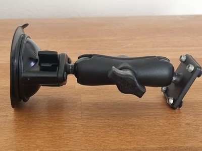 RAM Mount Saugnapfbefestigung Halterung Saugfuß Navi Tablet Offroad