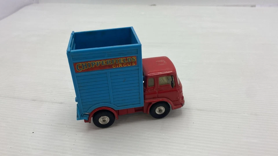 CORA022 Corgi Toys Bedford tractor unit Camion traporto cavallo 1/43 senza sca - Immagine 3 di 4