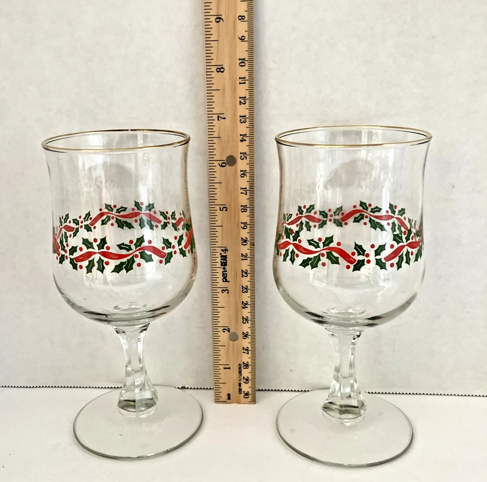 Libbey Holly Berry Christmas Gold Rim Wine Water Goblets Set of 8 Vintage - 6.5" - Image 4 of 4